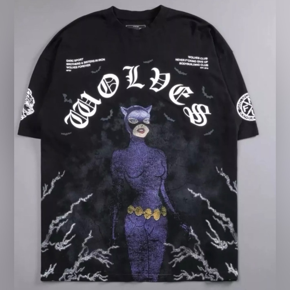 Darc Sport X Catwoman "ENERGY" DC Oversized Tee in Black SIZE X LARGE